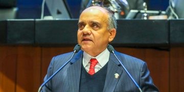 Buscar culpables en el pasado en lugar de atender problemas del país, la salida fácil del gobierno acusa Manuel Añorve