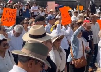 Marcha pacíficamente en Monterrey