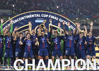 Players of PSG line up ahead of the FIFA Intercontinental Cup 2025 match between Paris Saint-Germain