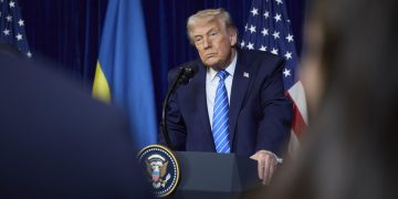 ☎️ Trump mantiene una llamada “positiva” con Putin tras su reunión con Zelenski