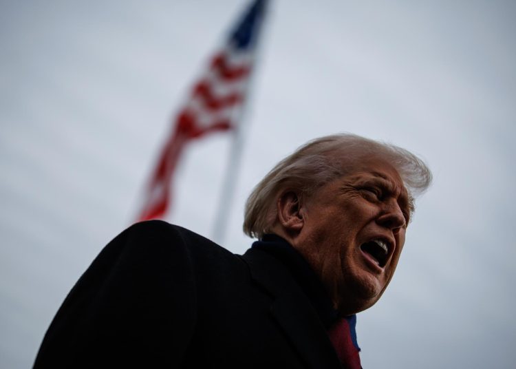Trump lanza ultimátum mundial: Aranceles del 25% a cualquier país que comercie con Irán
 | FOTO EFE