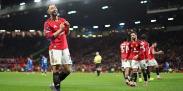 Matheus Cunha of Manchester United celebrates scoring the 4-3 goal during the English Premier League match between Manchester
