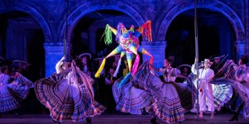El Ballet Folklórico de México celebra la Navidad en el Castillo de Chapultepec