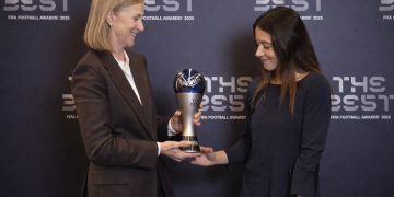 La española Aitana Bonmatí, centrocampista del Barcelona y de la selección española, fue galardonada este martes con el premio The Best 2025