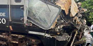 Tren Interoceánico choca con un tráiler en Chiapas
