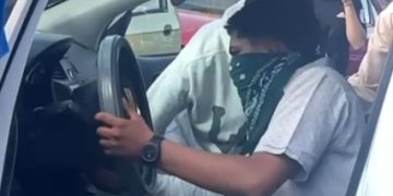 🚧 Por segundo día consecutivo, normalistas salen a las calles
