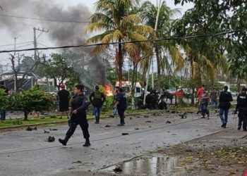 🚑 Colima despliega apoyo tras explosión de coche bomba en Coahuayana, Michoacán