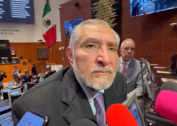 Explosión de coche-bomba en Michoacán desata choque político entre Morena y el PRI