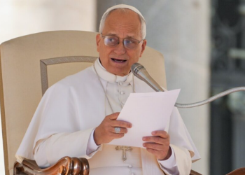 Papa León XIV lamenta que quienes creen en la paz sean ridiculizados y excluidos del debate público
