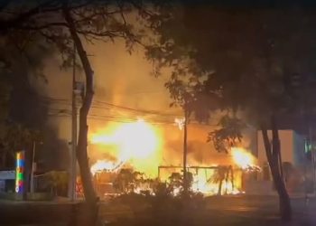 🔥 Incendian un restaurante más en Colima; van seis en tres meses