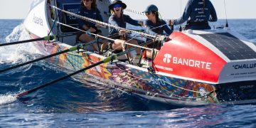 Oceanida, un equipo integrado por cuatro mujeres mexicanas, partió a remo este 14 de diciembre desde La Gomera, en España, con destino a Antigua y Barbuda