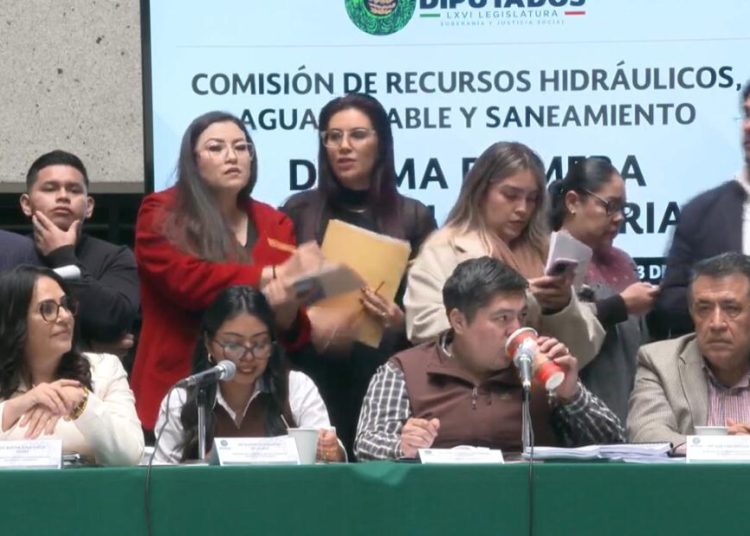 Dictamen de la Ley de Aguas aprobado en la Comisión de Recursos Hidráulicos de San Lázaro