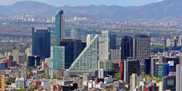 Enfrentan metrópolis grandes desafíos ante el desordenado crecimiento, asegura la senadora Mariela Gutiérrez