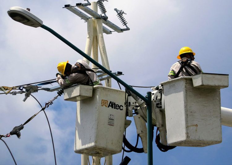 La CFE garantiza un servicio eléctrico seguro y eficiente durante la Navidad 2025