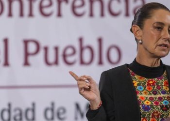 Sheinbaum asegura que AMLO “se ve muy bien” y celebra la publicación de su nuevo libro