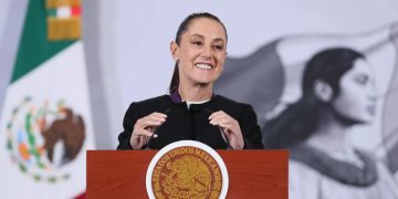 Claudia Sheinbaum anuncia peritaje por caída de avioneta en Toluca