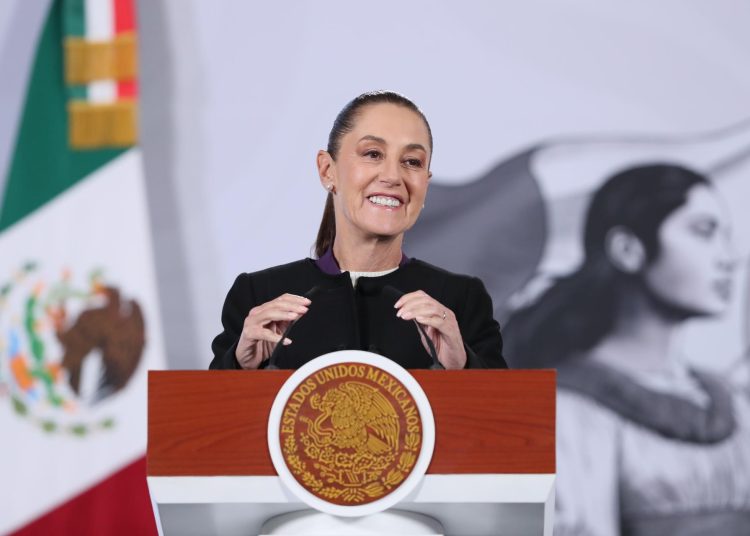 Claudia Sheinbaum anuncia peritaje de la Fiscalía tras caída de avioneta en Acapulco-Toluca. EFE/Mario Guzmán