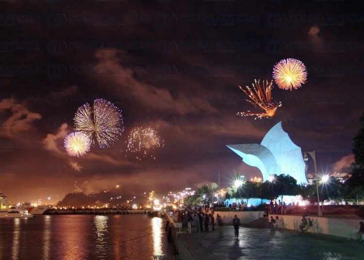Show de drones en Manzanillo se Ilumina: coreografías luminosas que encenderán el cielo de Manzanillo
