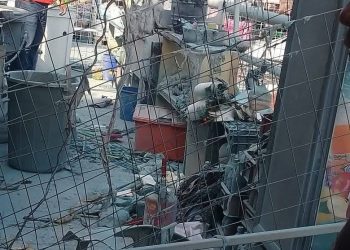 Explota cilindro de gas, en bazar navideño de Teoloyucan, Estado de México