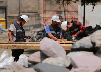 Balance laboral 2025: OCC revela avances y retrocesos en el empleo en México