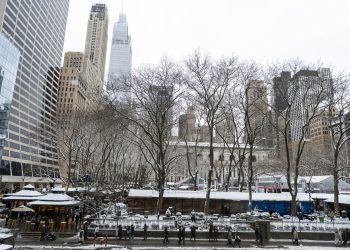 Tormentas invernales provocan miles de vuelos cancelados en EE.UU.