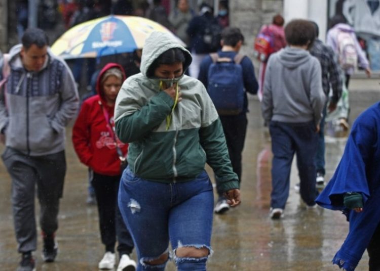 Ingreso del frente frío 19 generará chubascos y actividad eléctrica en el norte y noreste del país