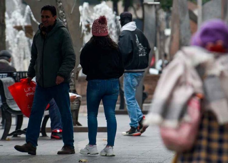 El frente frío 24 ocasionará nieve y aguanieve en zonas montañosas del noroeste de México