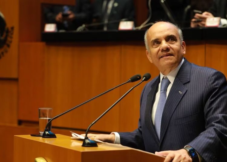 El senador Manuel Añorve del PRI critica la reaparición de AMLO y su falta de autocrítica