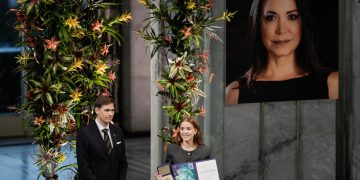 Ana Corina Sosa recibe el Nobel de la Paz en nombre de María Corina Machado en Oslo