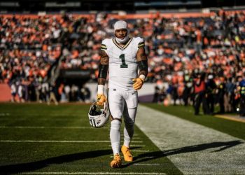 Packers confirman fuerte lesión de Micah Parsons