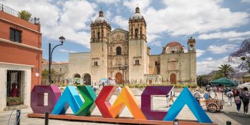 Elevan agencias internacionales calificación crediticia de Oaxaca