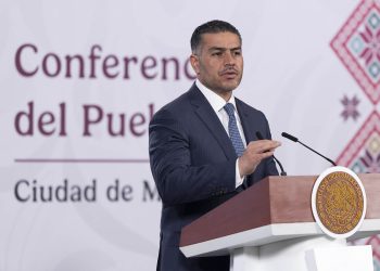 Harfuch descarta terrorismo en explosión de auto en Michoacán y revela pugna entre cárteles