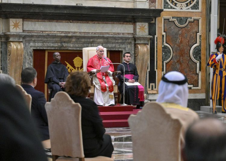 El Papa León XIV durante la audiencia con nuevos embajadores en el Vaticano. EFE/ Elisabetta Trevisan/Vatican Media