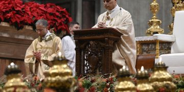 Papa León XIV pide paz, diálogo y solidaridad en su primer mensaje de Navidad desde el Vaticano