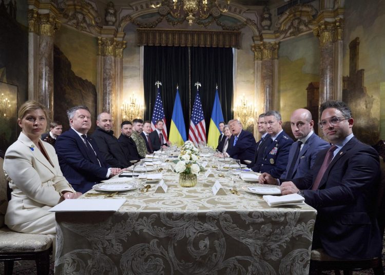 Trump anuncia avances en el plan de paz de 20 puntos tras conversaciones con líderes europeos.. EFE/EPA/PRESIDENTIAL PRESS SERVICE