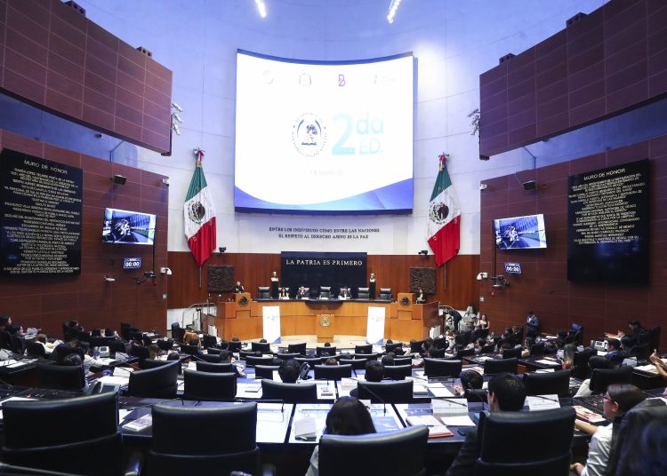 Morena exhorta a congresos estatales a aprobar la reforma contra la extorsión en México
