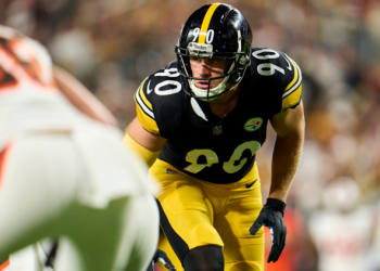 TJ Watt es hospitalizado por una lesión pulmonar