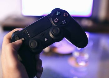 “Es una medida sensata de la presidenta, ya que definir lo que se considera violento en un videojuego es complejo”: Varela