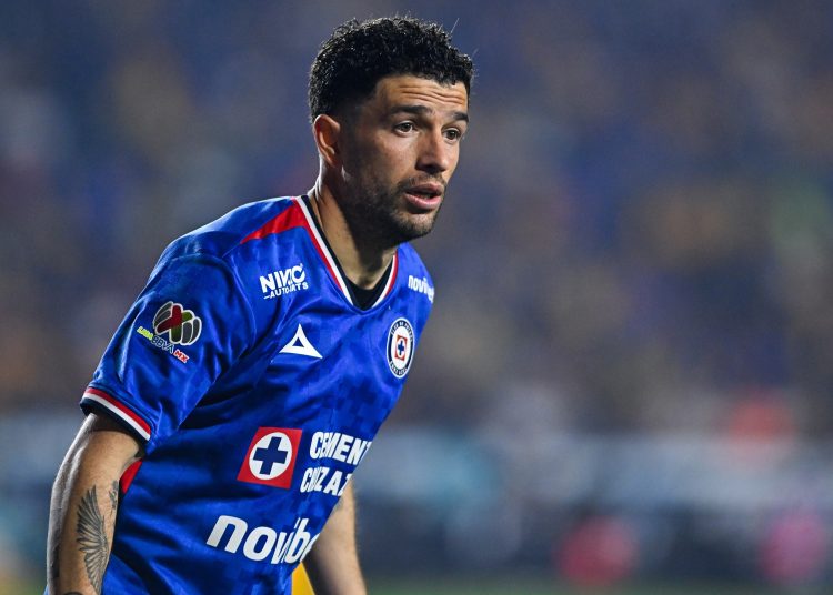 El panorama en Cruz Azul podría dar un giro inesperado en los próximos días. Ignacio “Nacho” Rivero, actual capitán del conjunto celeste, estaría cerca