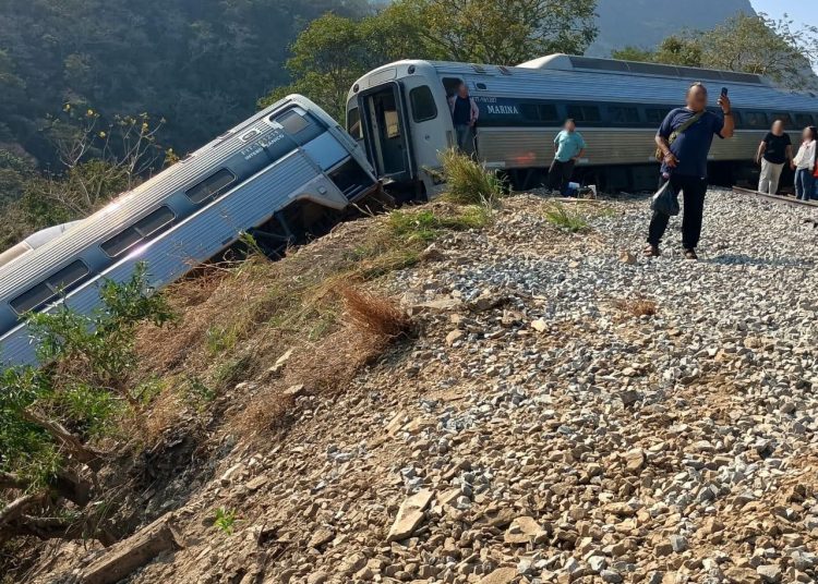 Tren Interoceánico: Revelan que exceso de velocidad causó el descarrilamiento en Oaxaca