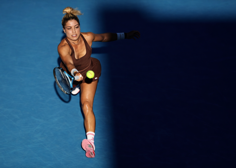 La tenista mexicana Renata Zarazúa quedó fuera del torneo de Auckland tras ser eliminada en la ronda de octavos de final, luego de caer en dos sets frente a la china Wang Xinyu
