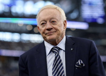 Jerry Jones, propietario de los Dallas Cowboys, aseveró que sus 83 años no impedirán que sume los cuatro campeonatos que le faltan para retirarse como el dueño
