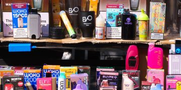 Decomiso masivo de vapeadores en el Centro Histórico