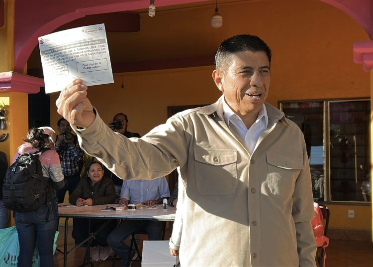 Revocación de Mandato en Oaxaca perfila continuidad de Salomón Jara con más del 30% de participación