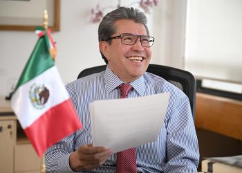 Declarar el 21 de febrero como “Día Nacional del Guía de Turismo”, consolidaría un turismo sostenible, responsable y de calidad: Monreal