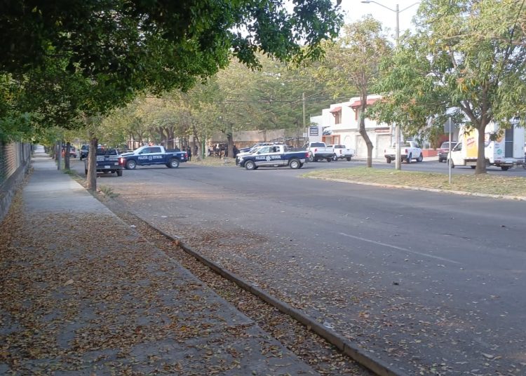 Ataque contra Policías en Colima cobra la vida de un elemento.