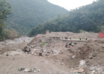 Piden damnificados acciones de limpieza y desinfección en zona siniestrada por lluvias
