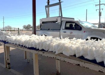 Fuerzas federales aseguran más de 200 kilos de metanfetamina en Sonora y desmantelan zonas de producción en Sinaloa