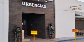 Cambian a Sergio Torres a hospital especializado tras atentado en Culiacán