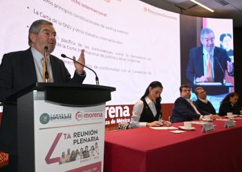 Continuará la ayuda humanitaria en petróleo a Cuba; Juan Ramón de la Fuente